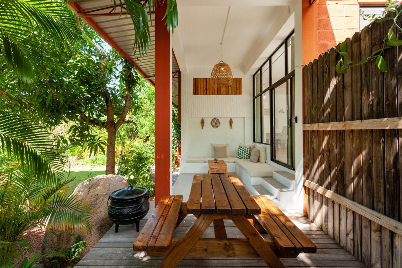 La Pointe Huts Chalet Baie Sainte Anne