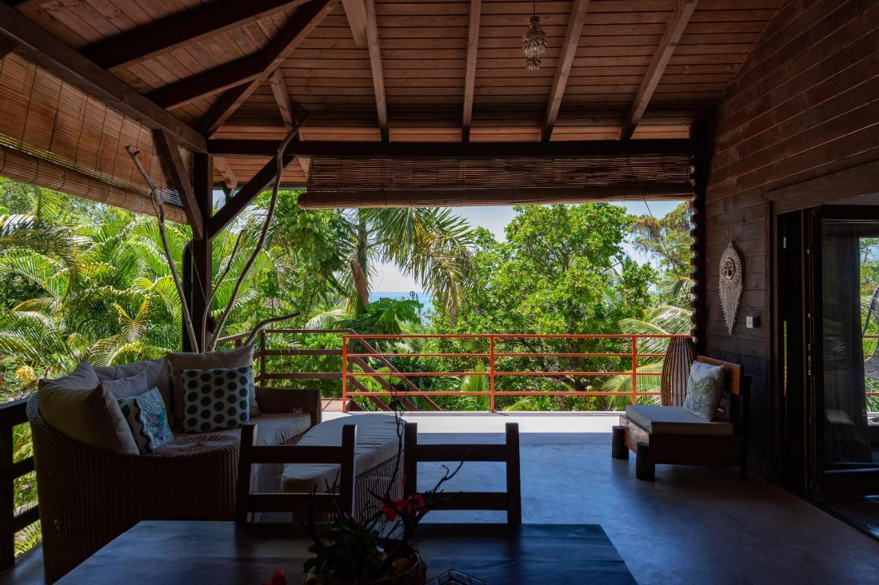 La Pointe Huts Chalet Baie Sainte Anne
