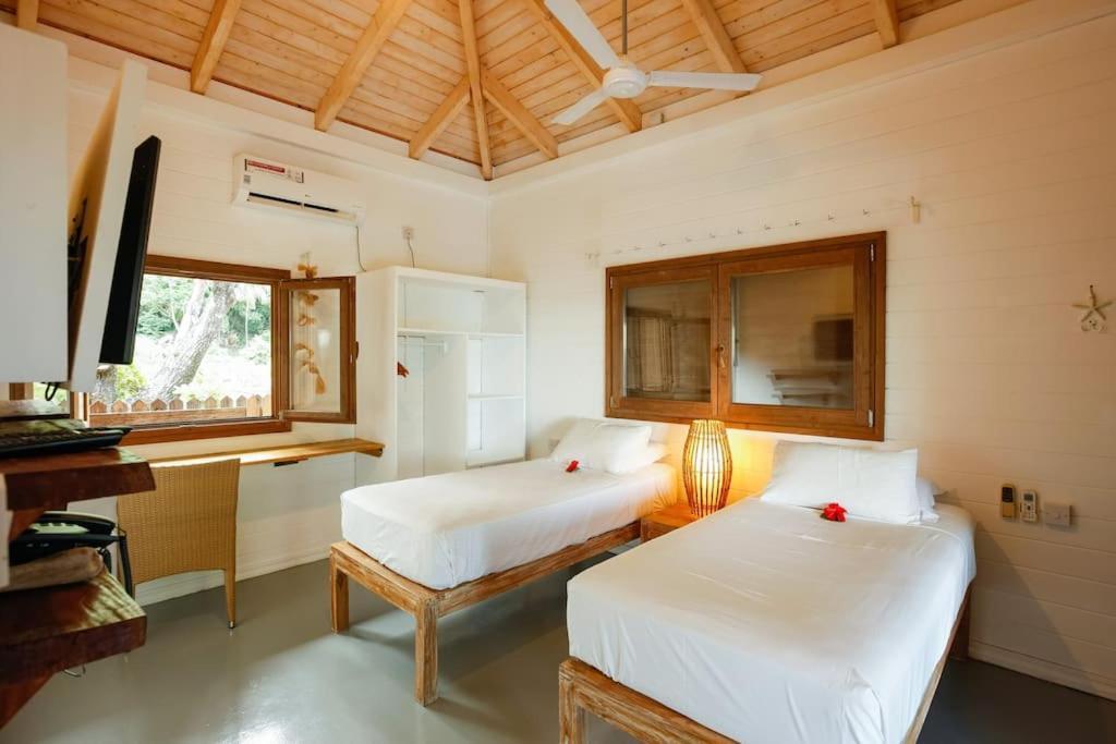 La Pointe Huts באיה סיינטה אנה