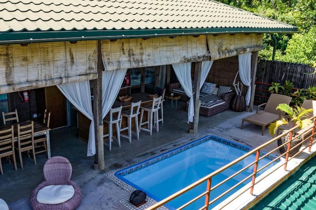 Chalet La Pointe Huts *