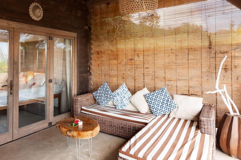 La Pointe Huts Chalet *