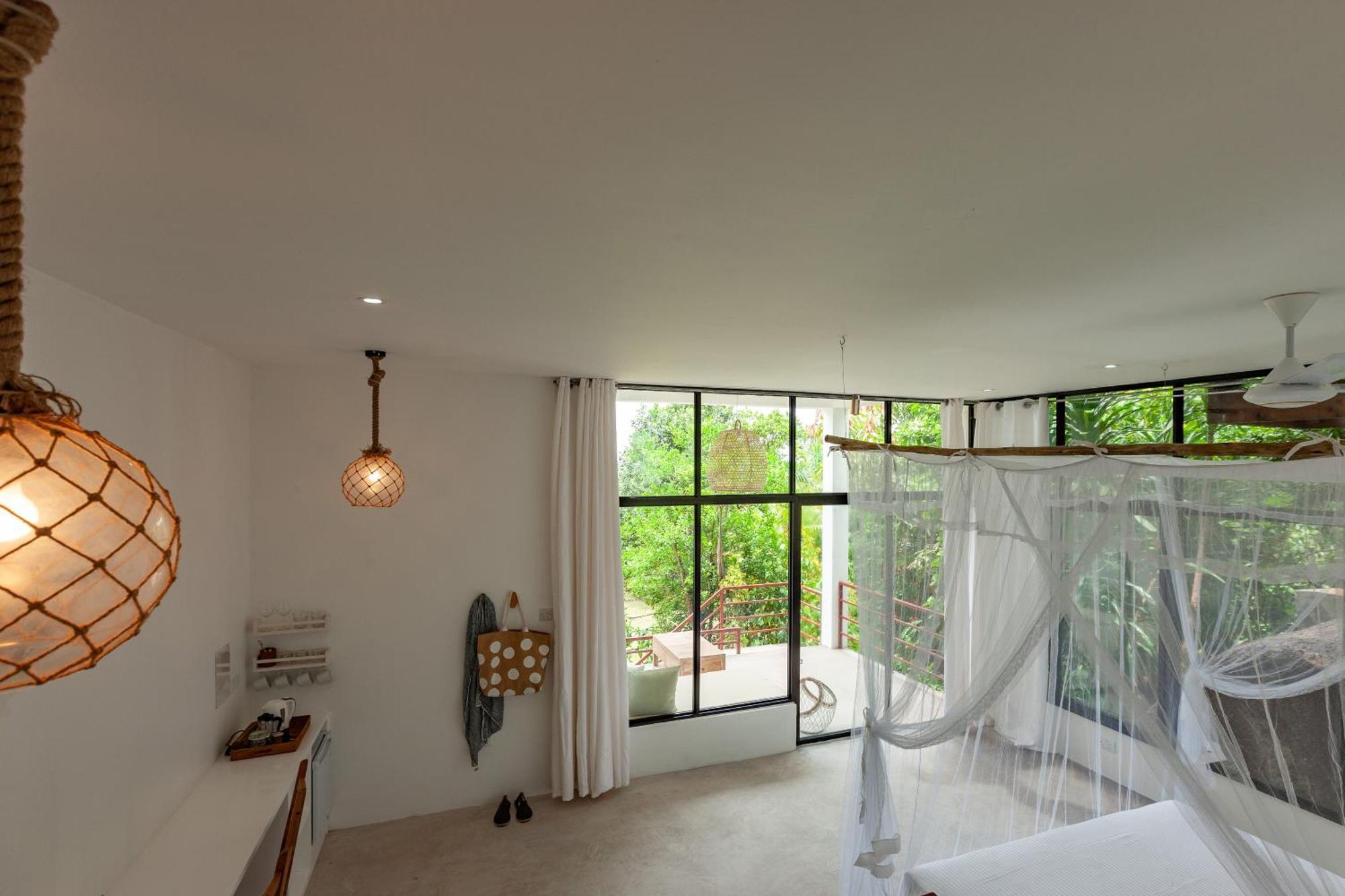 La Pointe Huts Chalet